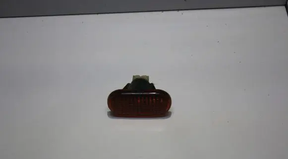 Renault Laguna I Front fender indicator light 0142789 13910020