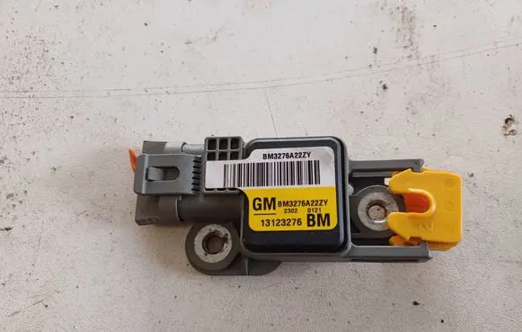Opel Vectra C Airbag deployment crash/impact sensor 13123276BM
