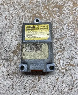 Peugeot 407 Airbag control unit/module 9631847080