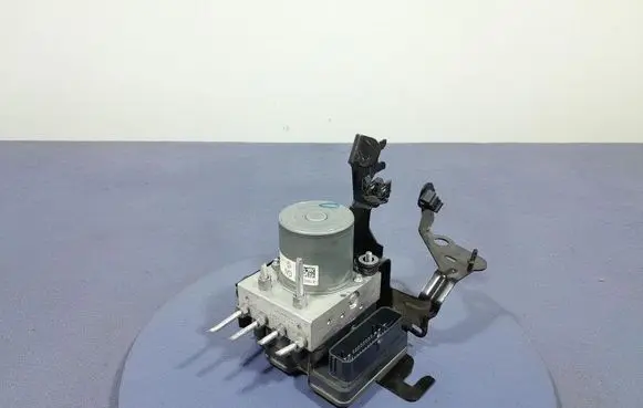 Renault Captur ABS Pump 476603399R