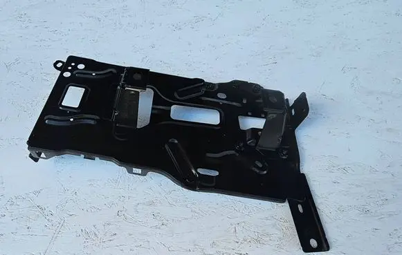 Peugeot 508 II Battery bracket 9825411580