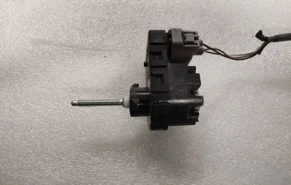 Toyota RAV 4 (XA50) Headlight level adjustment motor 