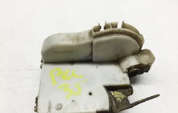 Volkswagen Polo III 6N 6N2 6NF Front door lock 6N1837015