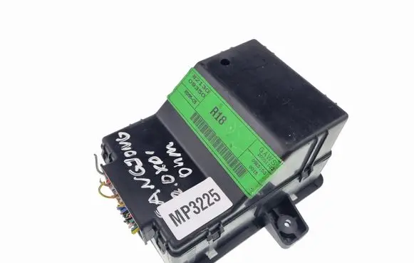SsangYong Kyron Fuse box set 8213009350 8216009600