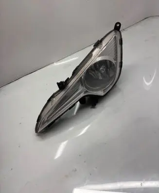 Hyundai i40 Front fog light 922013Z010