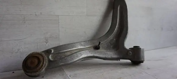 Cadillac SRX Rear suspension control arm 25768116