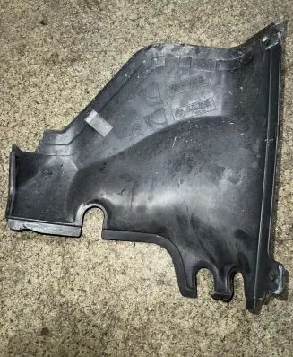 BMW 3 E46 Other engine bay part 8202799 7039395 PPBAS04GF