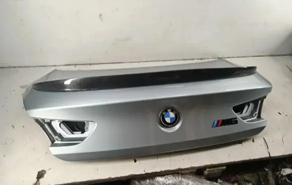 BMW M6 Tailgate/trunk/boot lid