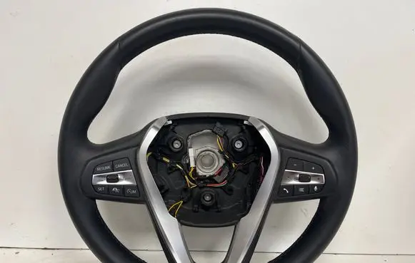 BMW i4 Steering wheel