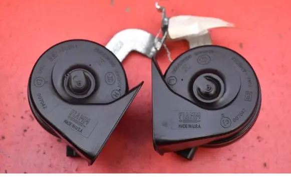 Ford Escape III Horn signal A046495