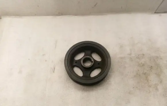 Toyota Corolla Verso AR10 Crankshaft pulley 134080R011