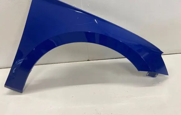 Skoda Superb B8 (3V) Fender