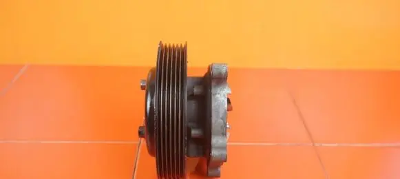 Subaru Forester SH Water pump 15MB17