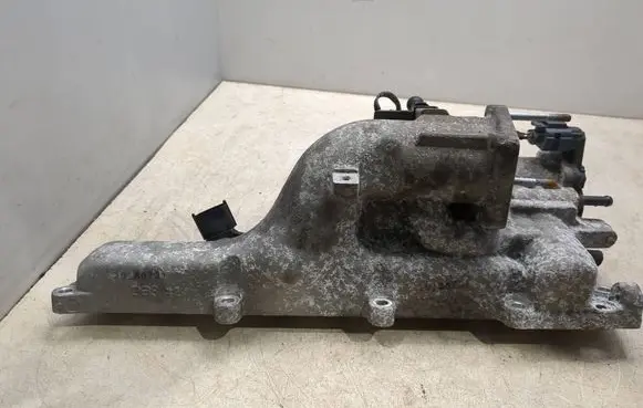 KIA Ceed Intake manifold 283102u000 284102U000 18G171154