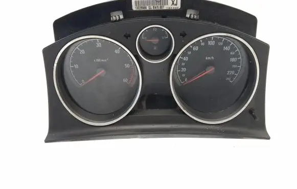 Opel Zafira B Speedometer (instrument cluster) 13225988 SW6607