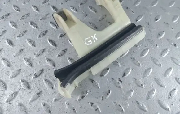 Dacia Sandero III Other rear door trim element 822198489R
