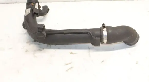 Volkswagen Golf VI Intercooler hose/pipe 1K0145770AE 1K0145838AF