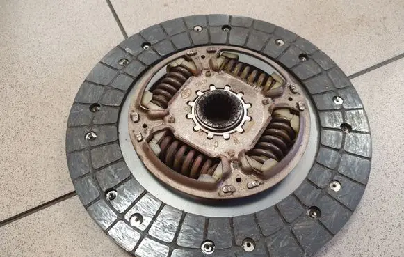 Toyota Urban Cruiser (XP110) Clutch pressure plate 