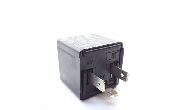 Volkswagen PASSAT B3 Hazard warning light relay 191953227A