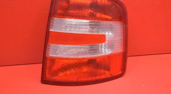 Skoda Fabia Mk1 (6Y) Rear/tail lights 6Y9945112D