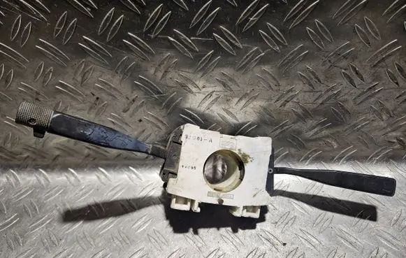 Nissan Sunny Wiper turn signal indicator stalk/switch NILES14504