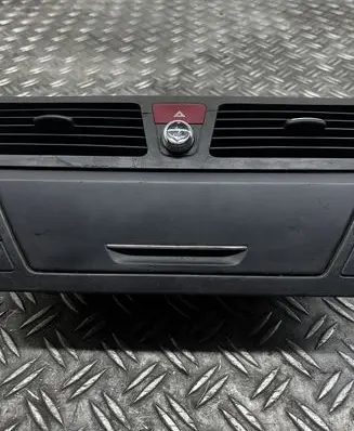 Citroen C4 Grand Picasso Glove box