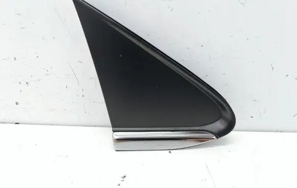 Fender end trim