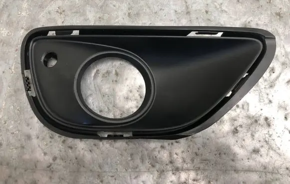 Porsche Cayenne (92A) Front fog light trim/grill 7P5807824BILI 7P5807824