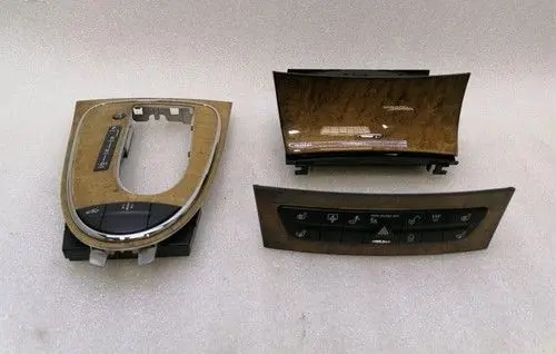 Mercedes-Benz E W211 Dashboard side air vent grill/cover trim A2116800650