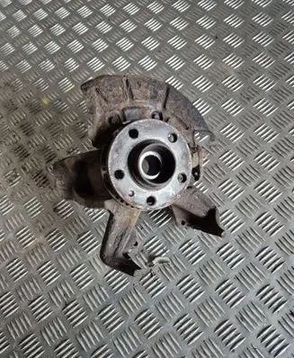 Volkswagen Golf IV Front wheel hub spindle knuckle