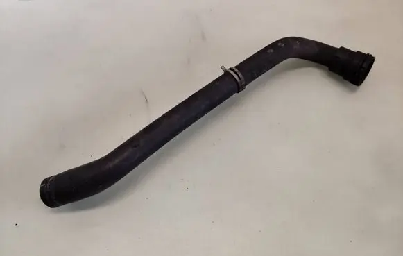 Ford Galaxy Engine coolant pipe/hose S4000197