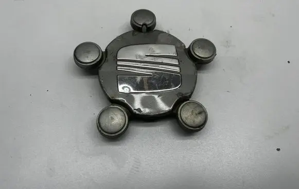 Seat Alhambra (Mk1) Original wheel cap 1P0601149