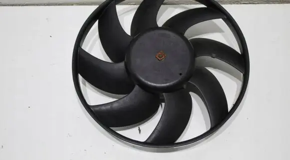 Ford Ecosport Electric radiator cooling fan 95AB8K620EA