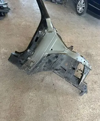 BMW X3 F25 Front quarter panel