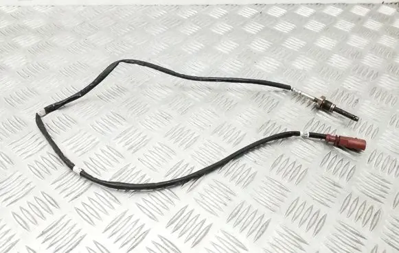 Skoda Octavia Mk3 (5E) Exhaust gas temperature sensor 04L906088E 704