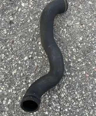 Volvo XC90 Intercooler hose/pipe