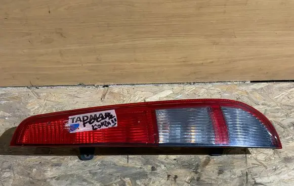 Ford Focus Rear/tail lights 0374D 4M5113N004