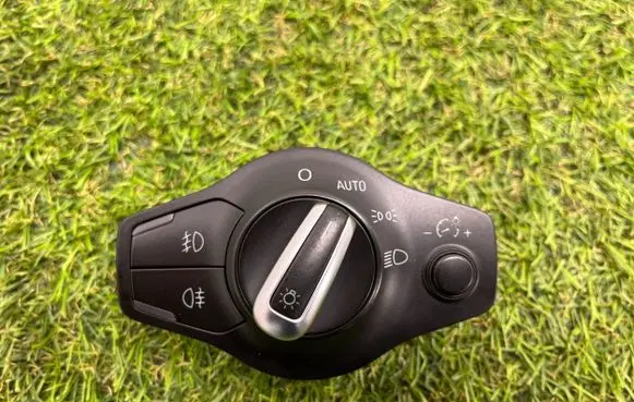 Audi A4 S4 B8 8K Light switch 8K0941531AL
