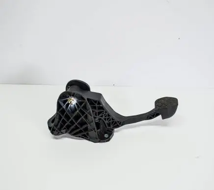 Clutch pedal