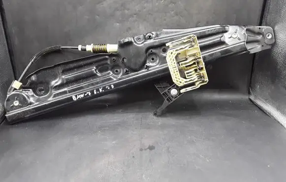 BMW 7 F01 F02 F03 F04 Rear window lifting mechanism without motor 71826159E 7182095F01S
