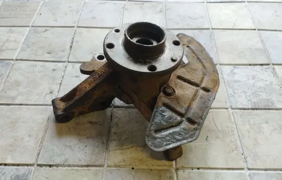 Fiat Doblo Front wheel hub