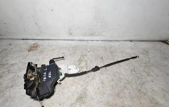 Seat Ibiza III (6L) Rear door lock