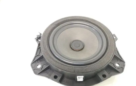 KIA Rio Rear door speaker 963301W500