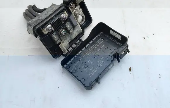 Airbag control unit/module