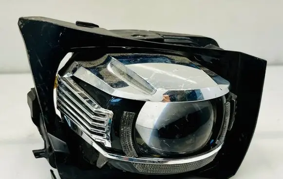 Volkswagen PASSAT B8 Headlight part 101549M B8MBTDD