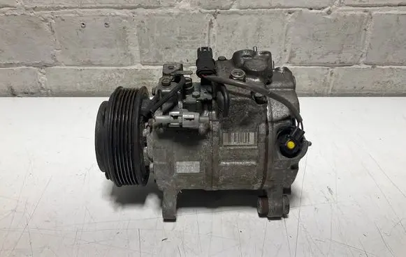 BMW 5 F10 F11 Air conditioning (A/C) compressor (pump) 7SBU17A GE4472604532