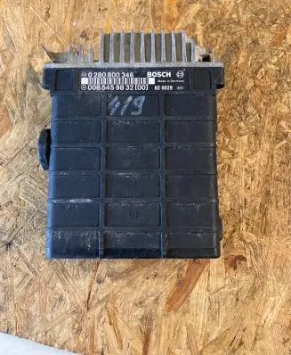 Mercedes-Benz E W124 Engine control unit/module 0085459832 0280800346