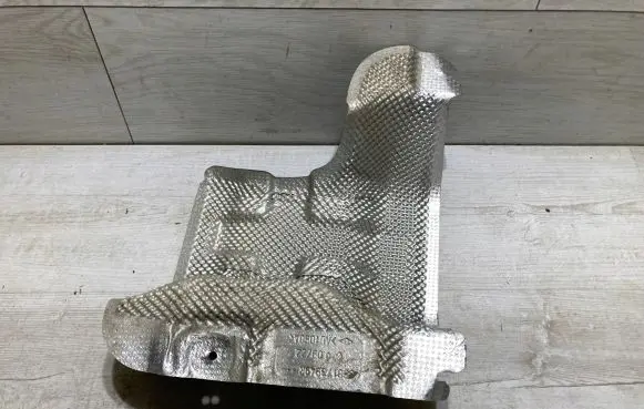 Dacia Sandero III Exhaust heat shield 360173949R