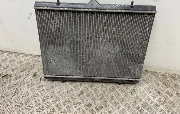 Peugeot 3008 I Coolant radiator