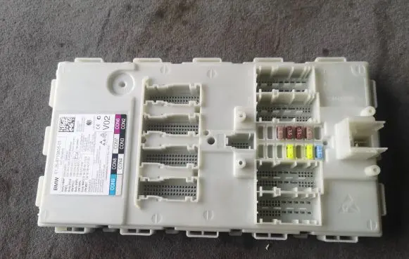 BMW 5 G30 G31 Central body control module A2C84485400